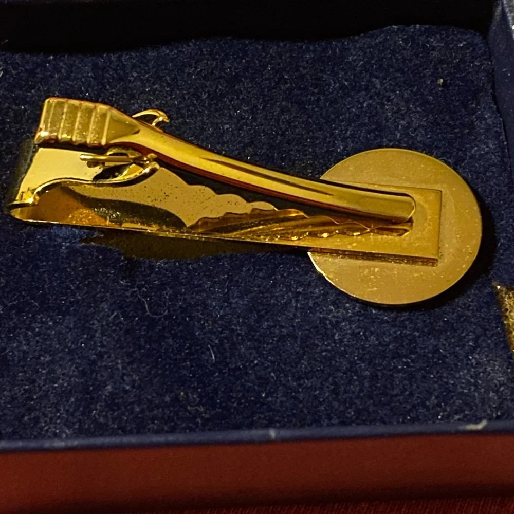 Vintage George Bush 41st Presidential Seal Tie Clip Bar